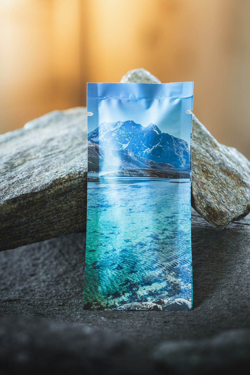 Helgeland | Fjæra på dønna