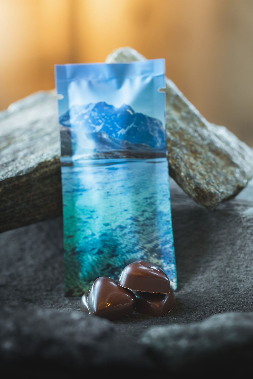 Helgeland | Fjæra på dønna